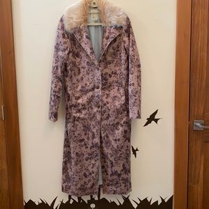 Printed Fall trench coat